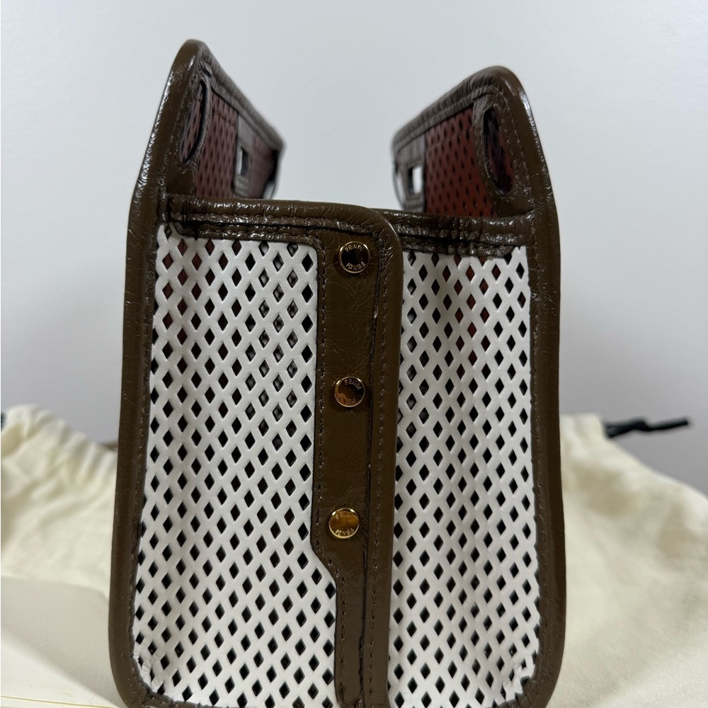 Sold somewhere else FENDI PEEKA BOO DEFENDER CLUTCH - Picture 4 of 12